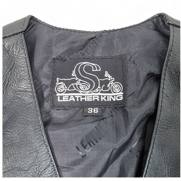 Leather King Motorcycle Vest Black Size 36 Snaps Pockets Lined - Picture 3 of 5